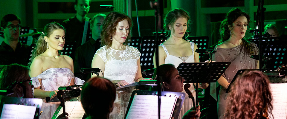 Опера Четыре девушки