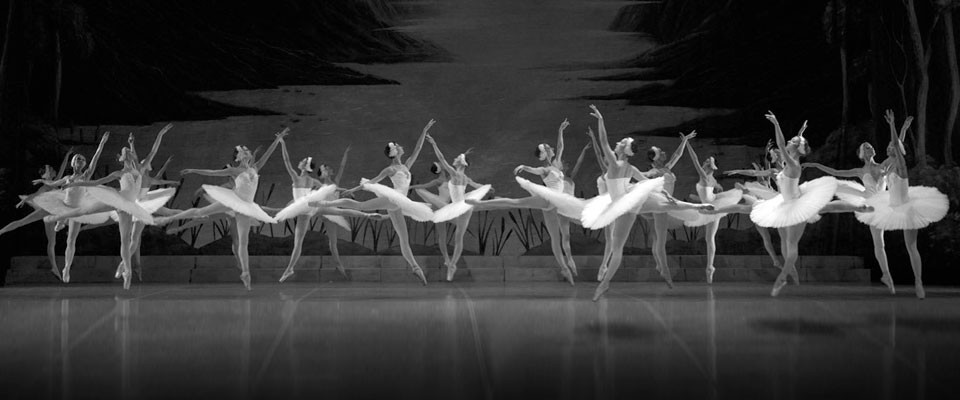 Балет Лебединое озеро